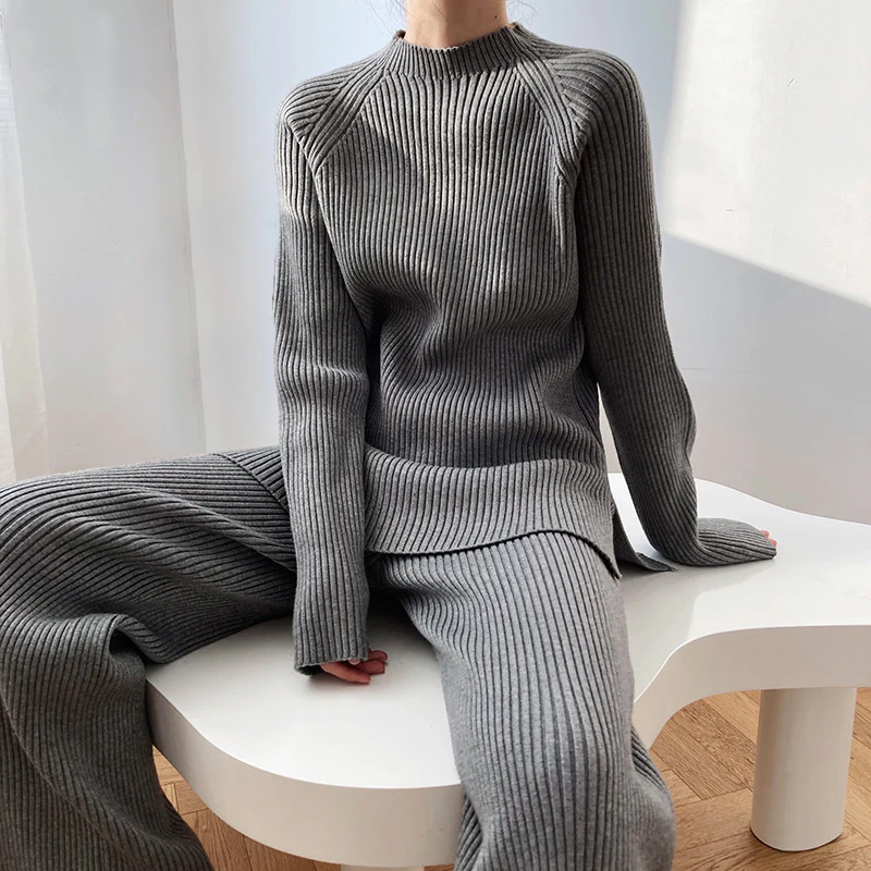 Knitted Co-Ord - Women's Rib Knit Loungewear Two-Piece Set-Grace Aura