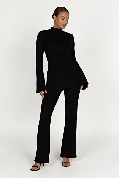 LUXE Knit Jumper - Women's Off White Oversized Knit Sweater - Perfect for Winter-Grace Aura