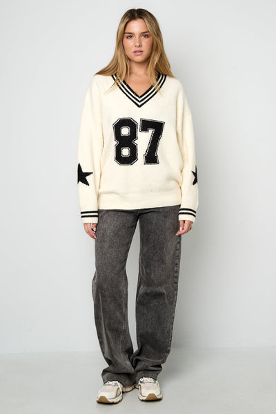Oversized Jumper | NYC | V-Neck | Knitted Sweater | Women's Knitwear-Grace Aura