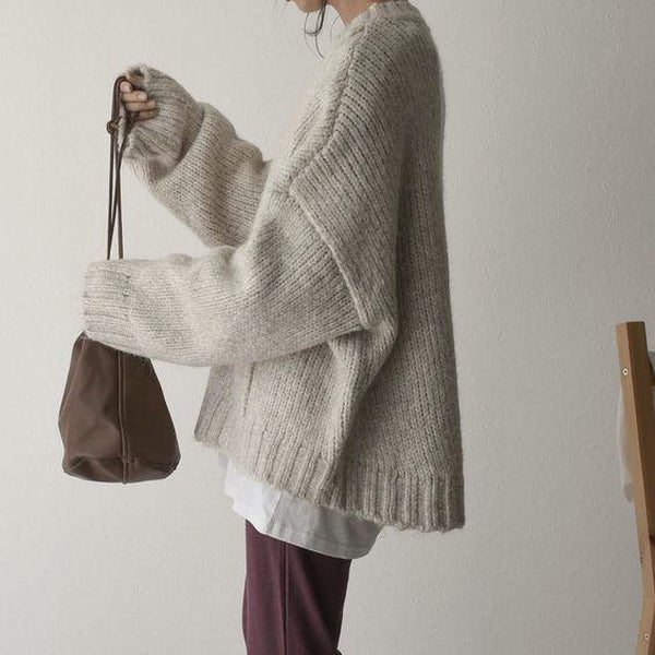 Oversized Jumper - Women's Light Grey Loose Fit Chunky Knit Jumper -Grace Aura