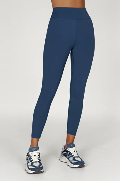 Stylish V Back Leggings in Black - A Flattering Fit for Any Activity-Grace Aura