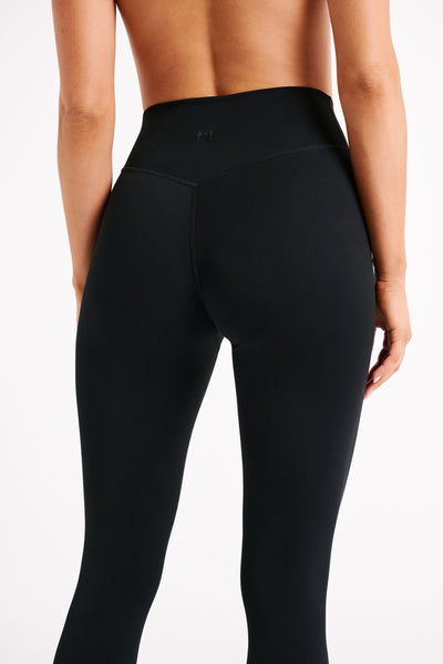 Stylish V Back Leggings in Black - A Flattering Fit for Any Activity-Grace Aura