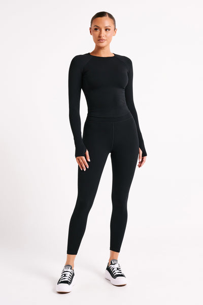 Stylish V Back Leggings in Black - A Flattering Fit for Any Activity-Grace Aura